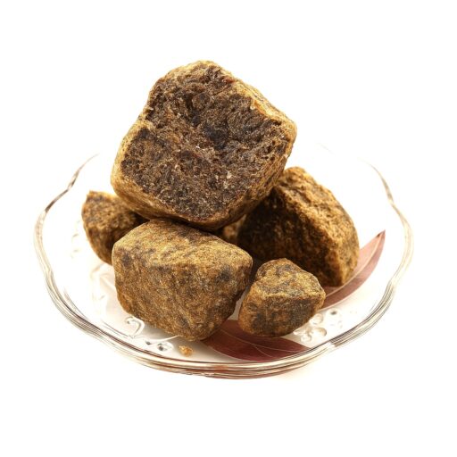 Ambre solide indienne aux note ambrées, caramélisées et de musc noir